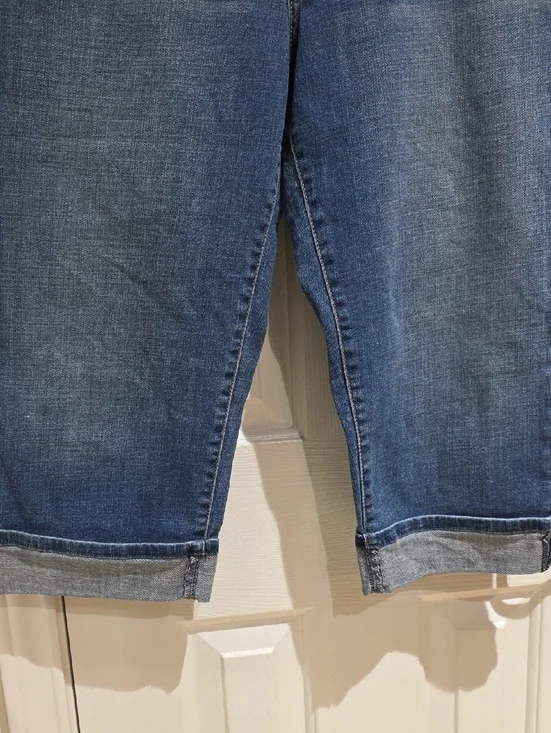 Levis 515 Women’s Blue Denim Capri Jeans Size 14 - Picture 6 of 13